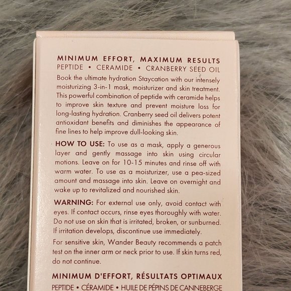 Lilly Pulitzer makeup bag with 3 full size Ipsy products & 2 sample size NWT - Picture 10 of 13